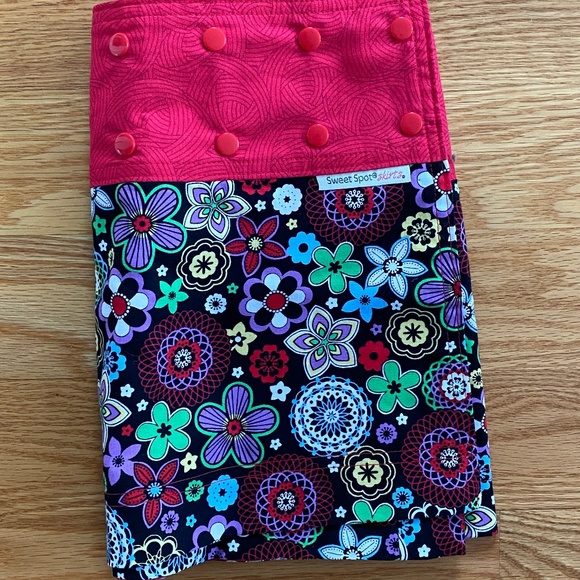 Sweet Spot NWOT 2-in-1Reversible Wrap Skirt (OS) - Picture 2 of 11